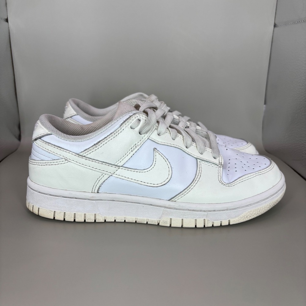 Nike Dunk Low White Women's Size 6.5 DD1503‎ 121 Casual Sneakers